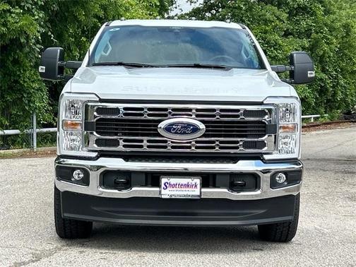 2025 Ford F-250 XLT