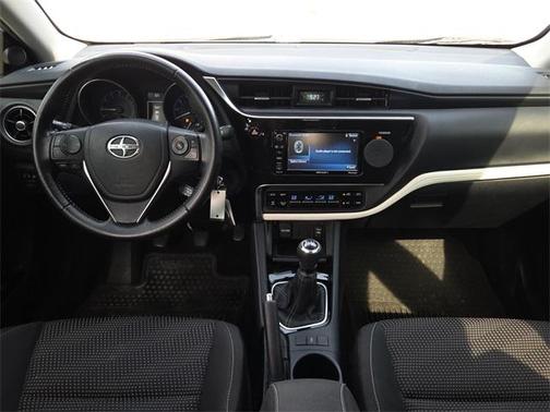 2016 Scion iM Base