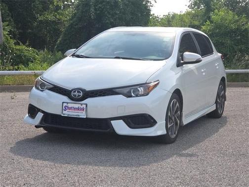2016 Scion iM Base