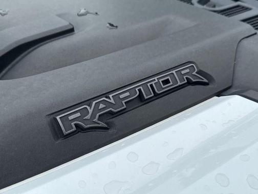 Oxford White 2023 Ford F-150 Raptor