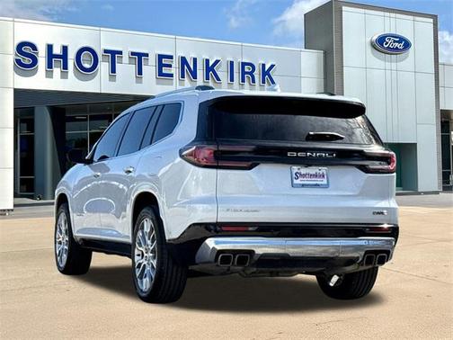 2024 GMC Acadia Denali