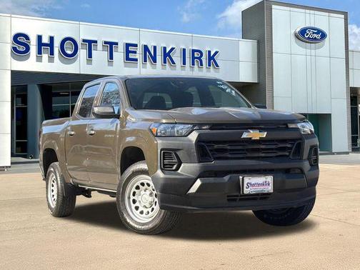 2023 Chevrolet Colorado WT