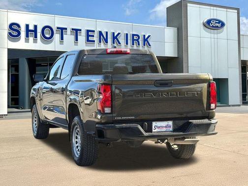 2023 Chevrolet Colorado WT