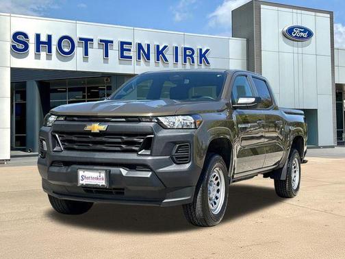 2023 Chevrolet Colorado WT