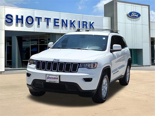 2019 Jeep Grand Cherokee Laredo E
