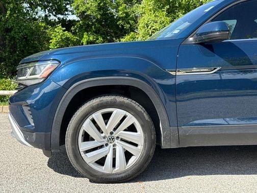 2020 Volkswagen Atlas Cross Sport 2.0T SE w/Technology