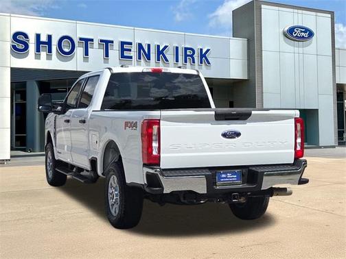 2024 Ford F-250 XLT