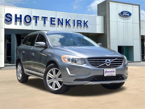 2017 Volvo XC60 T5 Inscription
