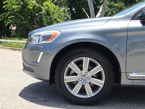 2017 Volvo XC60 T5 Inscription