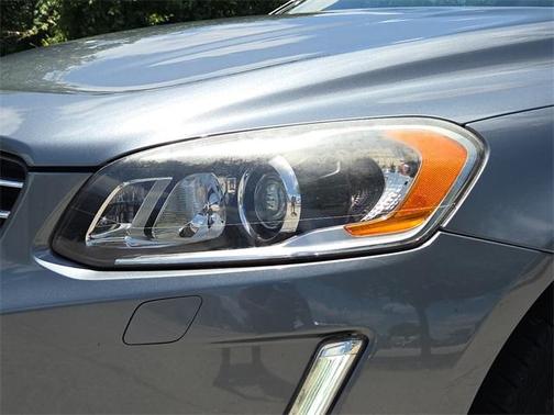 2017 Volvo XC60 T5 Inscription