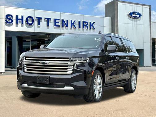 2022 Chevrolet Suburban High Country