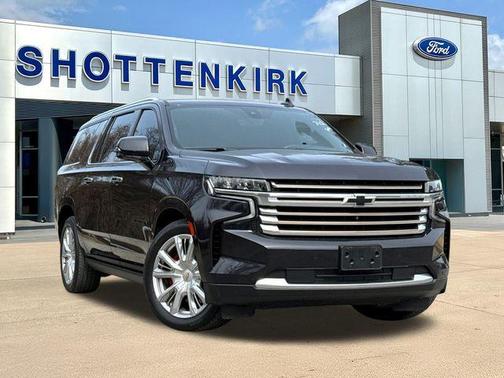 2022 Chevrolet Suburban High Country