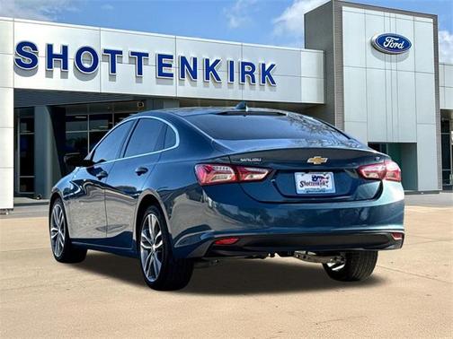 2024 Chevrolet Malibu 2LT