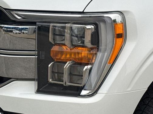 White Metallic 2021 Ford F-150 Lariat