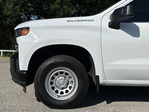 Summit White 2021 Chevrolet Silverado 1500 WT