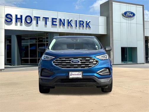 2021 Ford Edge SE