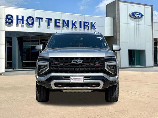 Sterling Gray Metallic 2025 Chevrolet Suburban Z71