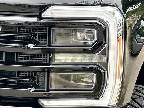 2025 Ford F-250 Platinum