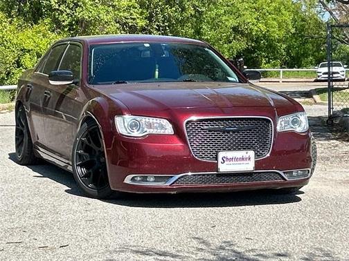 2020 Chrysler 300 Limited