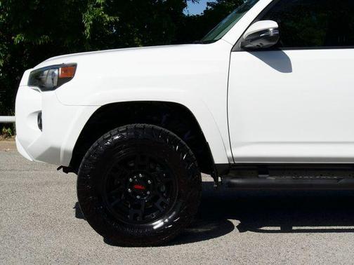 White 2022 Toyota 4Runner SR5 Premium