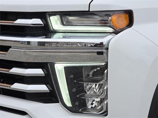 2022 Chevrolet Silverado 2500 High Country