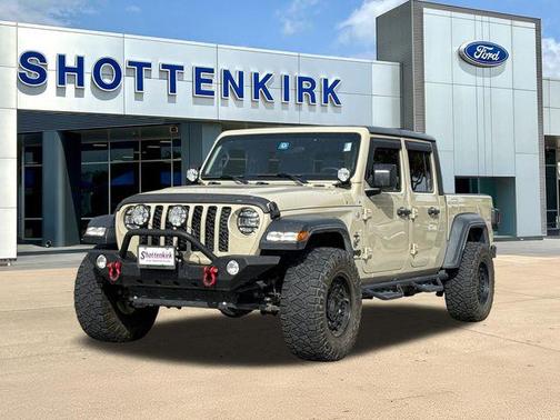 Gobi Clearcoat 2020 Jeep Gladiator Sport