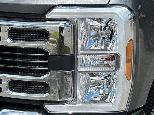 2025 Ford F-350 XLT