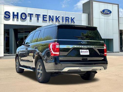 Black 2019 Ford Expedition XLT