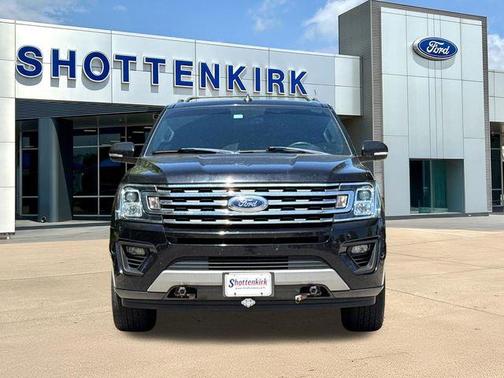 Black 2019 Ford Expedition XLT