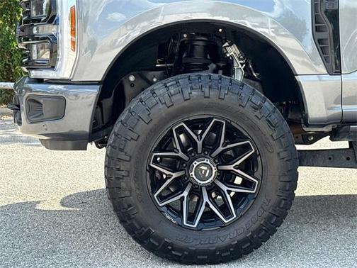 2025 Ford F-250 Platinum