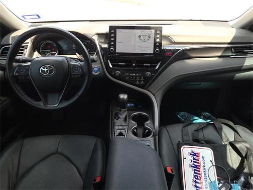 2024 Toyota Camry Hybrid XSE