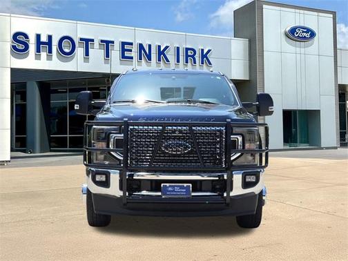 2022 Ford F-350 Lariat Super Duty