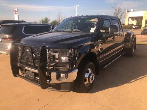 2022 Ford F-350 Lariat Super Duty
