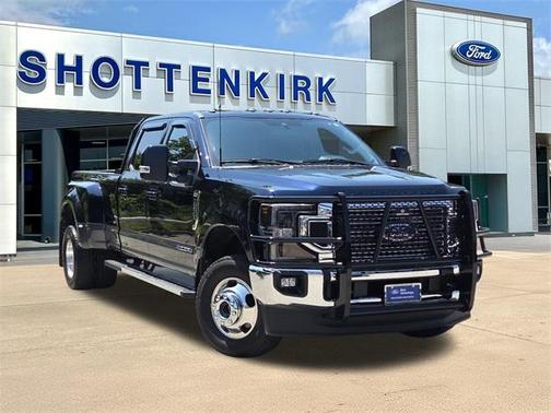 2022 Ford F-350 Lariat Super Duty