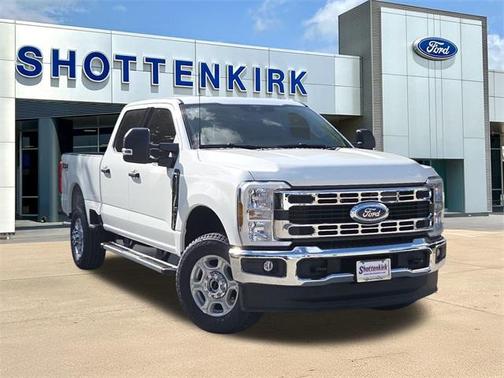 2025 Ford F-250 XLT