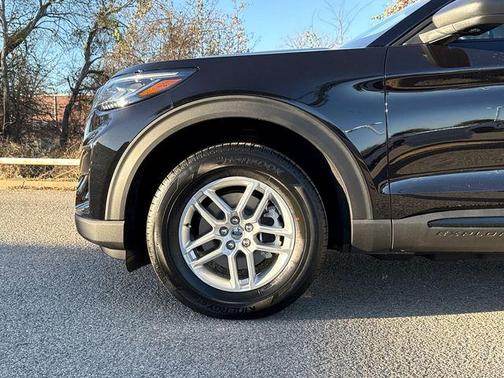 Black Metallic 2026 Ford Explorer Active
