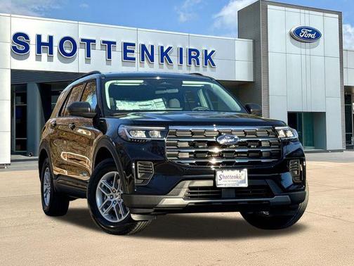 Black Metallic 2026 Ford Explorer Active
