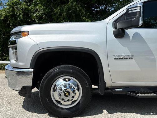 Silver Ice Metallic 2022 Chevrolet Silverado 3500 LTZ