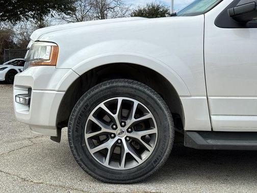 2017 Ford Expedition EL XLT