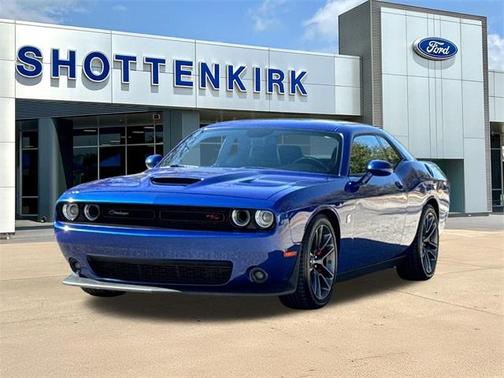2022 Dodge Challenger R/T Scat Pack