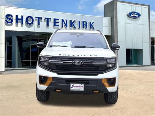 2025 Ford Expedition Tremor