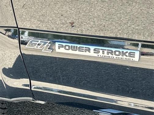 2022 Ford F-350 Lariat Super Duty