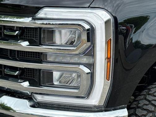 Black Metallic 2024 Ford F-250 Lariat