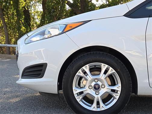 2015 Ford Fiesta SE