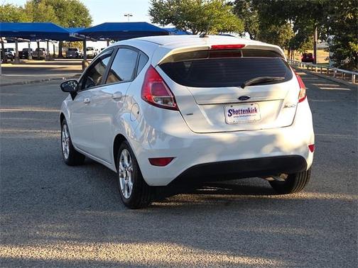 2015 Ford Fiesta SE