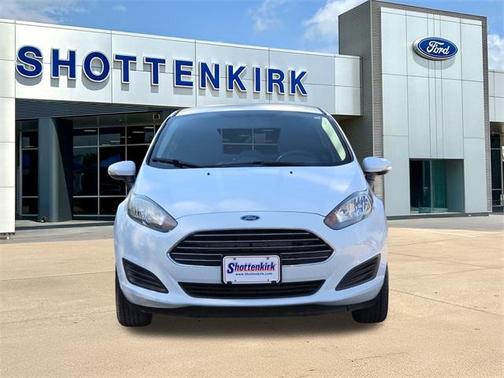 2015 Ford Fiesta SE