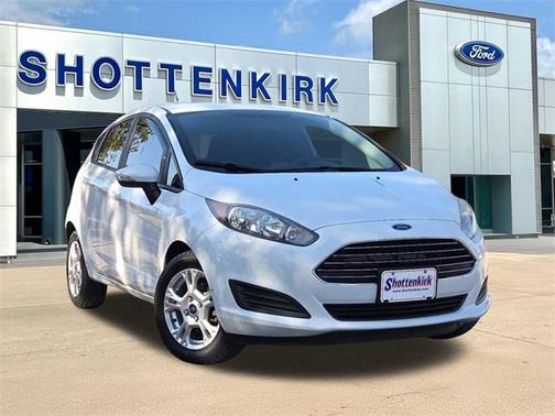 2015 Ford Fiesta SE