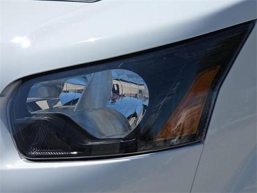 2025 Ford Transit-250 148 WB Medium Roof Cargo