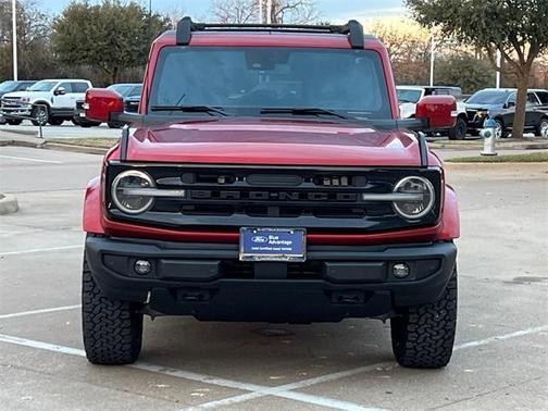 2024 Ford Bronco Outer Banks