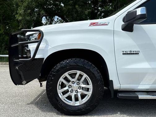 Summit White 2021 Chevrolet Silverado 1500 LT